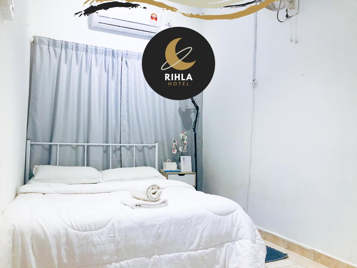 Rihla Dataran Tengah Hostel Gua Musang Exterior foto
